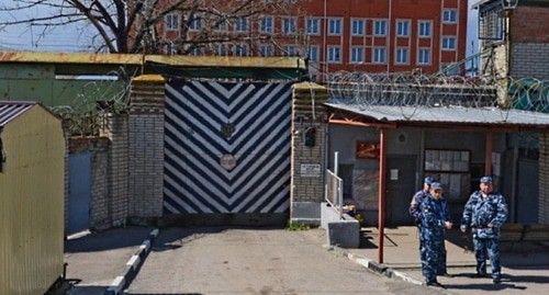 Вход в тюремную туберкулезную больницу, Ростов-на-Дону. Фото: bloknot-rostov.ru
Вход в тюремную туберкулезную больницу, Ростов-на-Дону. Фото: bloknot-rostov.ru