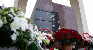 Мемориал жертвам репрессий карачаевского народа в Карачаевске. Скриншот фото из Telegram-канала Марата Урусова от 03.05.24, https://t.me/maraturusov/5961