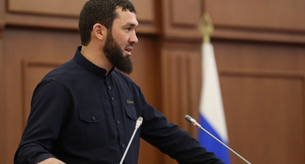Магомед Даудов. Фото: Чеченская Государственная Телерадиокомпания "Грозный" https://grozny.tv/news/politics/61651 Магомед Даудов. Фото: Чеченская Государственная Телерадиокомпания "Грозный" https://grozny.tv/news/politics/61651