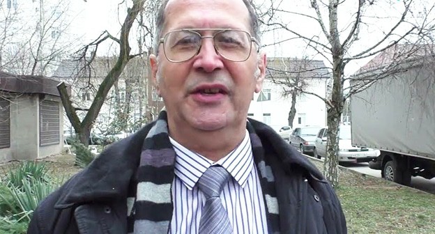 Мурат Хоконов. Скриншот видео Сделано в КБР https://www.youtube.com/watch?app=desktop&v=bwEIgc-jzUU Мурат Хоконов. Скриншот видео Сделано в КБР https://www.youtube.com/watch?app=desktop&v=bwEIgc-jzUU