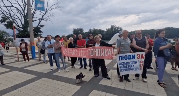 Митинг в Армавире, фото: Е. Витишко. Митинг в Армавире, фото: Е. Витишко.