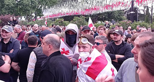 Участники акции против закона об иноагентах. Тбилиси, 28 июня 2024 г. Фото Инны Кукуджановой для "Кавказского узла" Участники акции против закона об иноагентах. Тбилиси, 28 июня 2024 г. Фото Инны Кукуджановой для "Кавказского узла"