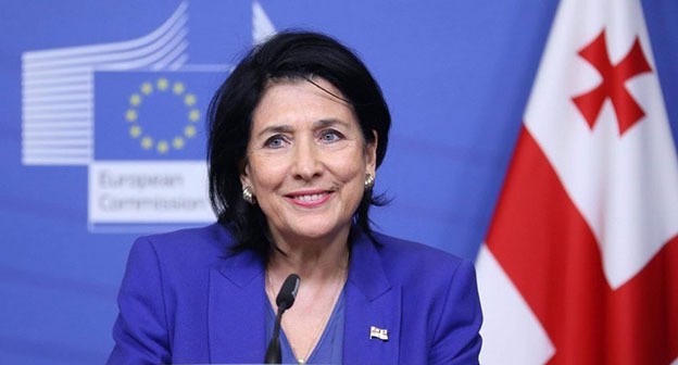Саломе Зурабишвили. Фото: report.az https://devbaku.report.az/ru/v-regione/lidery-g7-prizvali-iran-ne-peredavat-ballisticheskie-rakety-rossii/ Саломе Зурабишвили. Фото: report.az https://devbaku.report.az/ru/v-regione/lidery-g7-prizvali-iran-ne-peredavat-ballisticheskie-rakety-rossii/