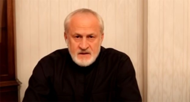 Ахмед Закаев. Скриншот видео Akhmed Zakaev https://www.youtube.com/watch?v=lwIJQxOI05Q Ахмед Закаев. Скриншот видео Akhmed Zakaev https://www.youtube.com/watch?v=lwIJQxOI05Q