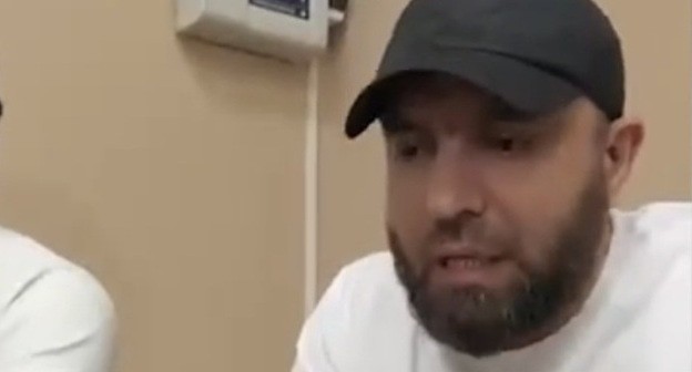 Хаджимурад Ханов. Кадр видео www.youtube.com/watch?v=xSb2EZ1mTQA Хаджимурад Ханов. Кадр видео www.youtube.com/watch?v=xSb2EZ1mTQA