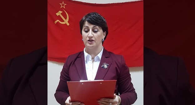 Лариса Бочиева. Скриншот видео Лариса Бачиева https://www.youtube.com/watch?v=-geLn7Rrje8 Лариса Бочиева. Скриншот видео Лариса Бачиева https://www.youtube.com/watch?v=-geLn7Rrje8