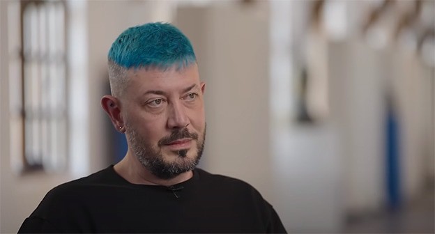 Артемий Лебедев. Скриншот видео вДудь
https://www.youtube.com/watch?v=WGixuCIAk1c Артемий Лебедев. Скриншот видео вДудь
https://www.youtube.com/watch?v=WGixuCIAk1c