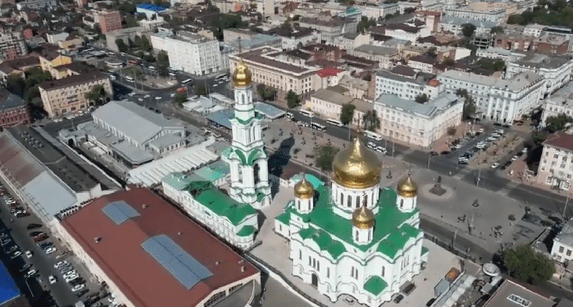 Ростов-на-Дону. Стоп-кадр видео https://rutube.ru/video/4beaaf5e9a3aeba66b89bff00cdb15ef/ Ростов-на-Дону. Стоп-кадр видео https://rutube.ru/video/4beaaf5e9a3aeba66b89bff00cdb15ef/