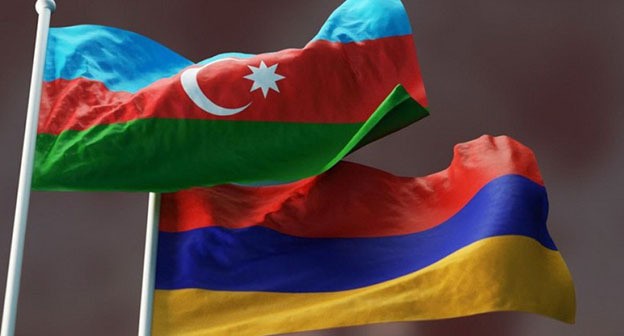 Флаги Армении и Азербайджана. Фото: Report.az https://report.az/ru/vneshnyaya-politika/na-granice-azerbajdzhana-i-armenii-ustanovleno-40-pogranichnyh-stolbov/ Флаги Армении и Азербайджана. Фото: Report.az https://report.az/ru/vneshnyaya-politika/na-granice-azerbajdzhana-i-armenii-ustanovleno-40-pogranichnyh-stolbov/
