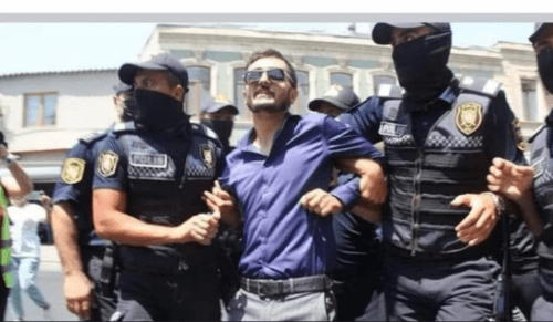 Задержание Эльвина Мустафаева. Скриншот фото Turan от 11.08.23, https://www.turan.az/ext/news/2023/8/free/Social/ru/7462.htm. Задержание Эльвина Мустафаева. Скриншот фото Turan от 11.08.23, https://www.turan.az/ext/news/2023/8/free/Social/ru/7462.htm.