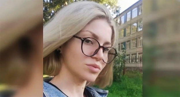Седа Сулейманова. Фото: кризисная группа СК SOS https://sksos.org/ Седа Сулейманова. Фото: кризисная группа СК SOS https://sksos.org/