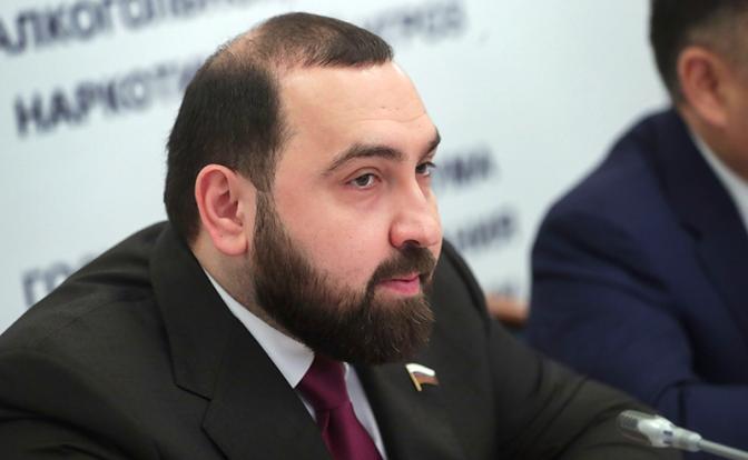 Бийсултан Хамзаев. Фото: duma.gov.ru Бийсултан Хамзаев. Фото: duma.gov.ru