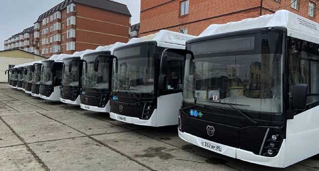 Автобусы в Махачкале. Фото: https://mkala.ru/news/3444/novye-avtobusy-bolsogo-klassa-postupili-v-maxackalu Автобусы в Махачкале. Фото: https://mkala.ru/news/3444/novye-avtobusy-bolsogo-klassa-postupili-v-maxackalu