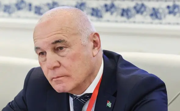 Адгур Харазия. Фото: Совет Федерации Федерального Собрания Российской Федерации Адгур Харазия. Фото: Совет Федерации Федерального Собрания Российской Федерации