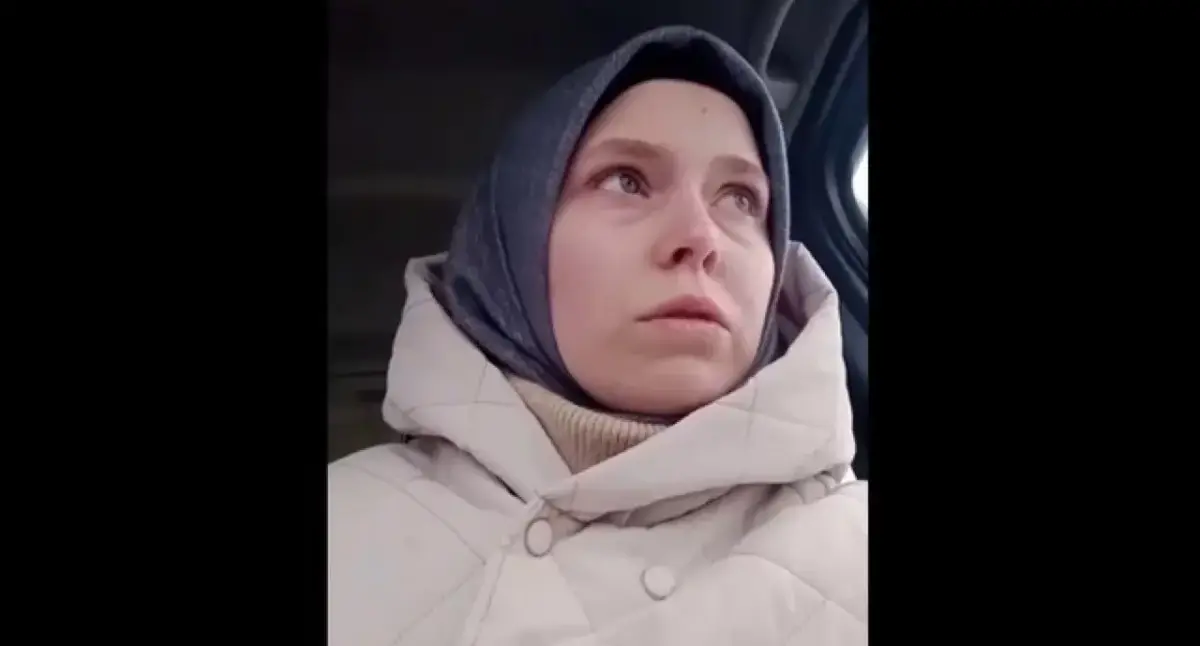 Эльза Солтаева. Скриншот видео-канал "Марем" / кадр из видео Эльза Солтаева. Скриншот видео-канал "Марем" / кадр из видео