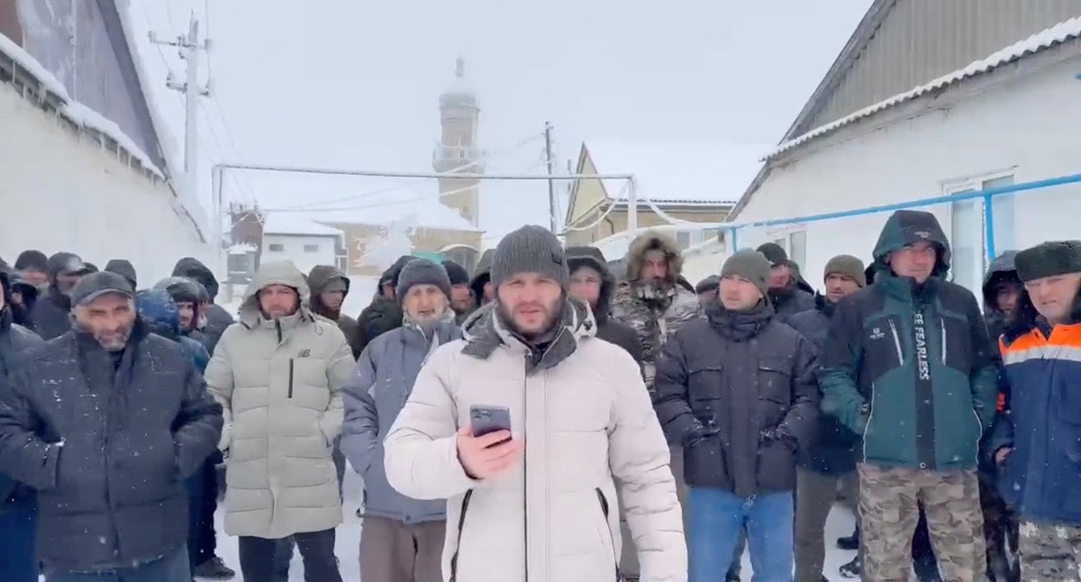 Обращение сельчан. Кадр из видео: https://t.me/chernovik/82981 Обращение сельчан. Кадр из видео: https://t.me/chernovik/82981