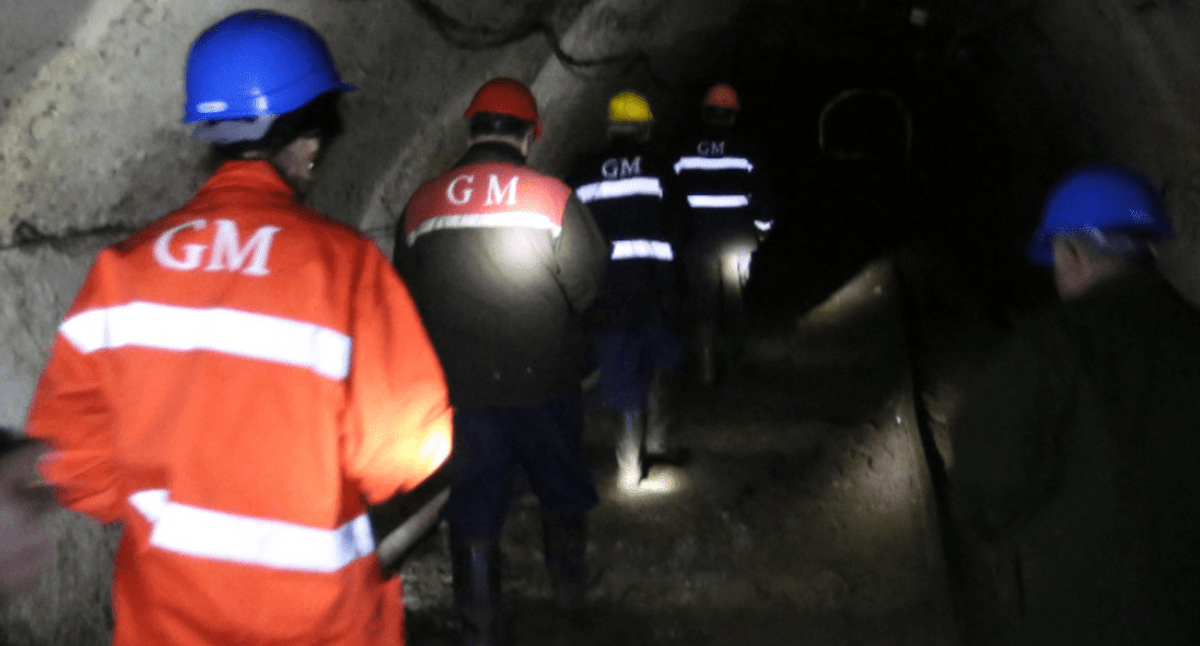 Шахтеры. фото: пресс-служба Georgian Manganese, https://gm.ge/ru/ Шахтеры. фото: пресс-служба Georgian Manganese, https://gm.ge/ru/