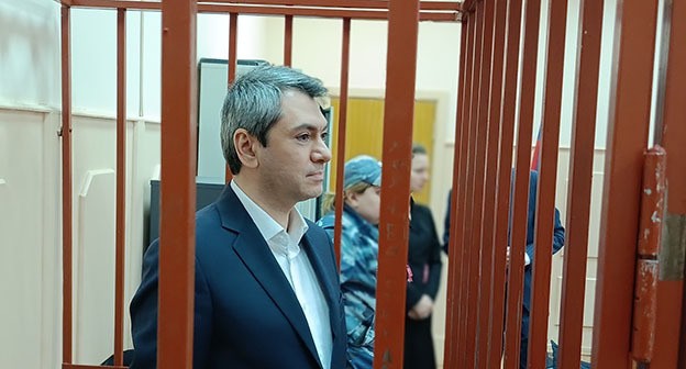 Григорий Мельконьянц в зале суда. 6 марта 2025 г. Фото корреспондента "Кавказского узла" Григорий Мельконьянц в зале суда. 6 марта 2025 г. Фото корреспондента "Кавказского узла"