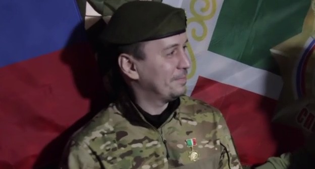 Бекхан Юнусов, стоп-кадр https://t.me/KIMMARINA/3967 Бекхан Юнусов, стоп-кадр https://t.me/KIMMARINA/3967