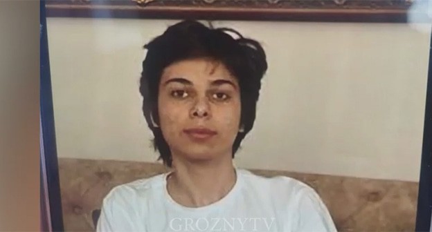 Фотография несовершеннолетнего участника атаки на силовиков. Cкриншот видео https://t.me/groznytv/28009 Фотография несовершеннолетнего участника атаки на силовиков. Cкриншот видео https://t.me/groznytv/28009