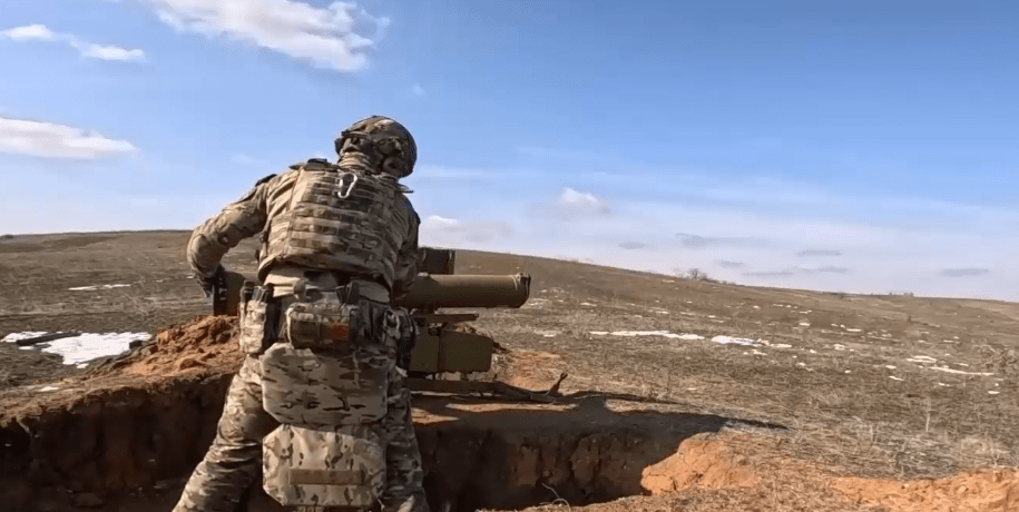 Российские военные. Стоп-кадр видео Минобороны России от 12.04.25, https://t.me/mod_russia/51226 Российские военные. Стоп-кадр видео Минобороны России от 12.04.25, https://t.me/mod_russia/51226