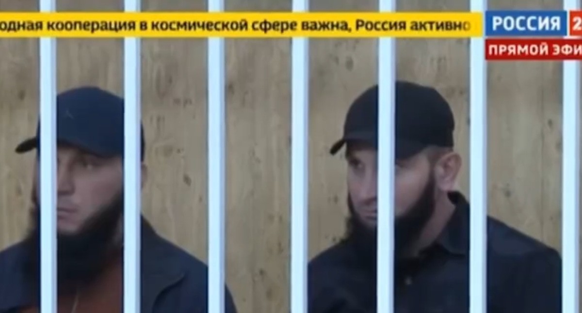 Мовсар и Илез Гагиевы в суде. Кадр видеосюжета "Россия 24". https://t.me/serdalo_ingushetii/56536 Мовсар и Илез Гагиевы в суде. Кадр видеосюжета "Россия 24". https://t.me/serdalo_ingushetii/56536