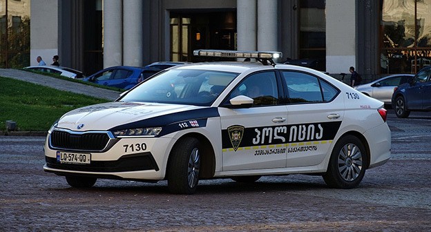 Полицейская машина. Фото: Upwinxp. https://ru.wikipedia.org/ Полицейская машина. Фото: Upwinxp. https://ru.wikipedia.org/