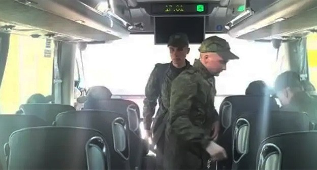 Обмен пленными. 6 мая 2025 г. Фото: https://topwar.ru Обмен пленными. 6 мая 2025 г. Фото: https://topwar.ru