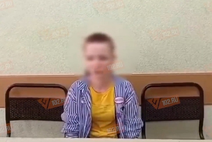 Жительница Волгограда, снявшая видео работы ПВО. Скриншот видео https://v102.ru/news/144573.html Жительница Волгограда, снявшая видео работы ПВО. Скриншот видео https://v102.ru/news/144573.html