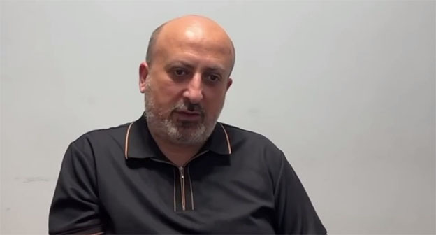 Александр Басария. 9 июля 2025 г. Скриншот видео https://t.me/aiashara/2636 Александр Басария. 9 июля 2025 г. Скриншот видео https://t.me/aiashara/2636