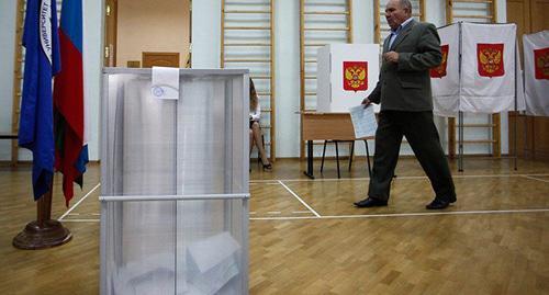 На избирательном участке. Фото: Влад Александров, Юга.ру
На избирательном участке. Фото: Влад Александров, Юга.ру