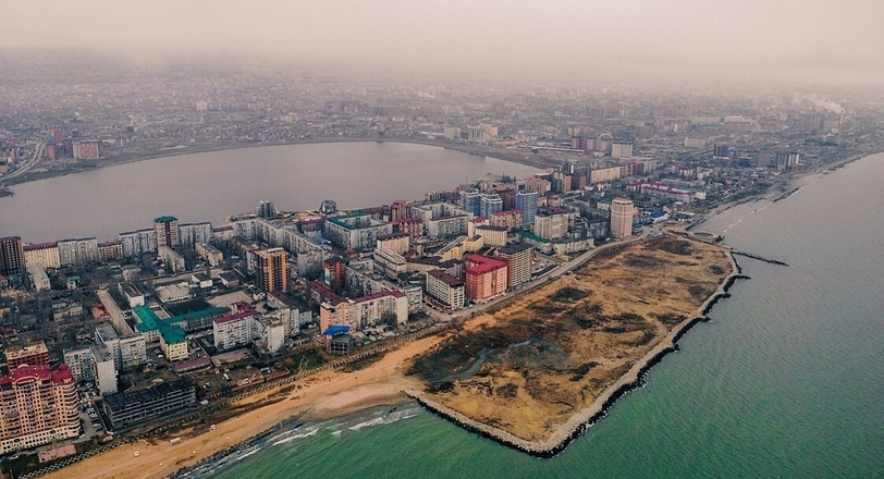 Махачкала. Фото: Suleymannabiev, CC BY-SA 4.0, https://commons.wikimedia.org/w/index.php?curid=90865842 Махачкала. Фото: Suleymannabiev, CC BY-SA 4.0, https://commons.wikimedia.org/w/index.php?curid=90865842
