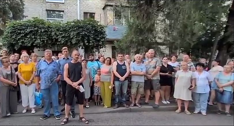 Кадр видеообращения жителей Краснодара https://t.me/tipichkras/66850 Кадр видеообращения жителей Краснодара https://t.me/tipichkras/66850