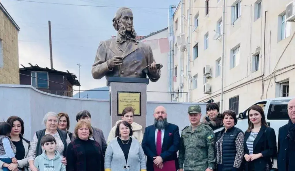 Памятник Айвазовскому в Карабахе. Фото: министерство культуры Армении Памятник Айвазовскому в Карабахе. Фото: министерство культуры Армении
