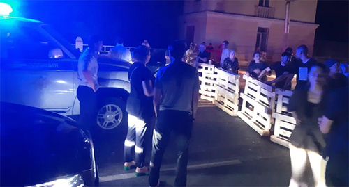 Акция протеста 10.08.2023 в микрорайоне Редукторный. Фото Олега Ионова для "Кавказского узла". Акция протеста 10.08.2023 в микрорайоне Редукторный. Фото Олега Ионова для "Кавказского узла".