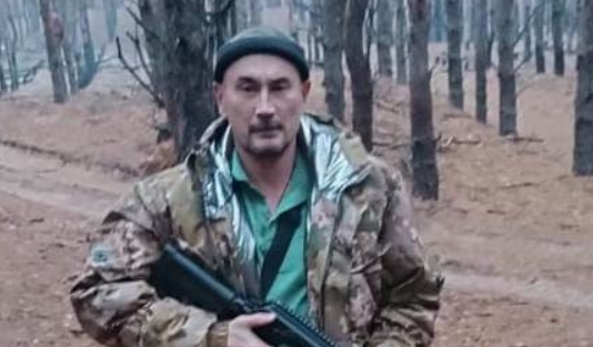 Рашид Наушаев. Скриншот фото из Telegram-канала администрации Володарского района от 13.08.25, https://t.me/regionvol/10582. Рашид Наушаев. Скриншот фото из Telegram-канала администрации Володарского района от 13.08.25, https://t.me/regionvol/10582.