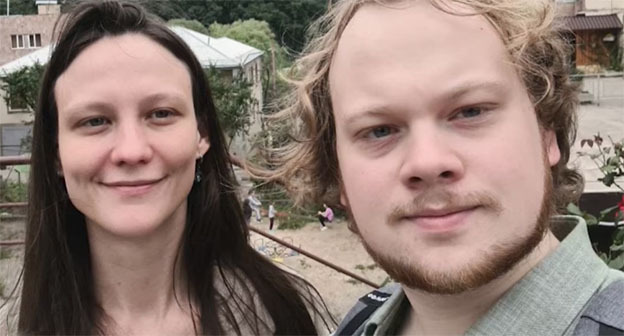 Анастасия Зиновкина и Артем Грибуль. Фото: https://t.me/Free_Tbilisi Анастасия Зиновкина и Артем Грибуль. Фото: https://t.me/Free_Tbilisi