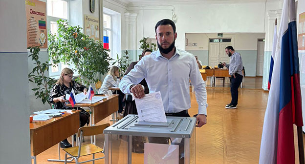 На избирательном участке в Махачкале. 14 сентября 2025 г. Фото: https://dagestan.spravedlivo.ru/ На избирательном участке в Махачкале. 14 сентября 2025 г. Фото: https://dagestan.spravedlivo.ru/