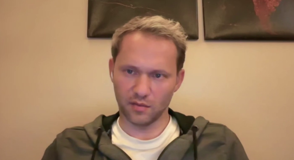 Иван Шукшин (признан иноагентом). Стоп-кадр видео "ОВД-Инфо" (признан иноагентом) от 23.09.25, https://t.me/ovdinfolive/39412 Иван Шукшин (признан иноагентом). Стоп-кадр видео "ОВД-Инфо" (признан иноагентом) от 23.09.25, https://t.me/ovdinfolive/39412
