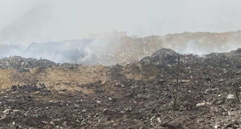 Пожар на мусорном полигоне. Фото: Росприроднадзор https://rpn.gov.ru/press/news/rosprirodnadzor_trebuet_vzyskat_s_ooo_terra_n_bolee_6_6_mln_rubley_za_ushcherb_pochvam_prichinennyy_/ Пожар на мусорном полигоне. Фото: Росприроднадзор https://rpn.gov.ru/press/news/rosprirodnadzor_trebuet_vzyskat_s_ooo_terra_n_bolee_6_6_mln_rubley_za_ushcherb_pochvam_prichinennyy_/