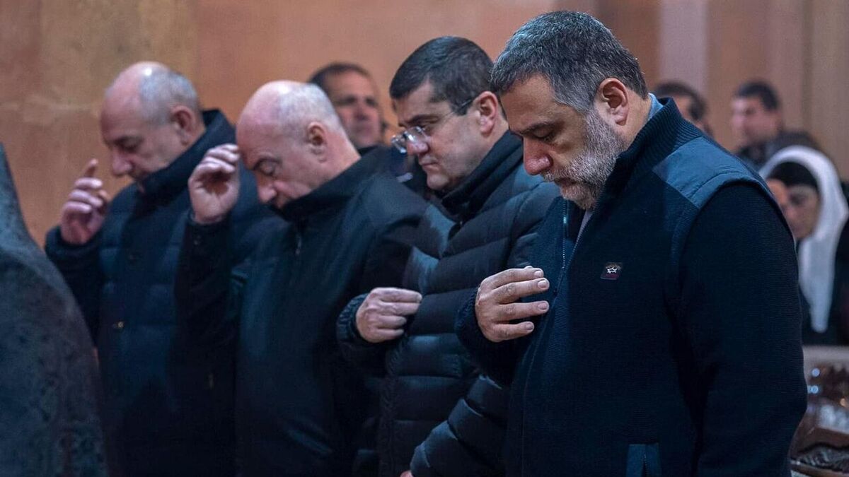 Бывшие руководители Нагорного Карабаха. Фото: https://jam-news.net/ Бывшие руководители Нагорного Карабаха. Фото: https://jam-news.net/