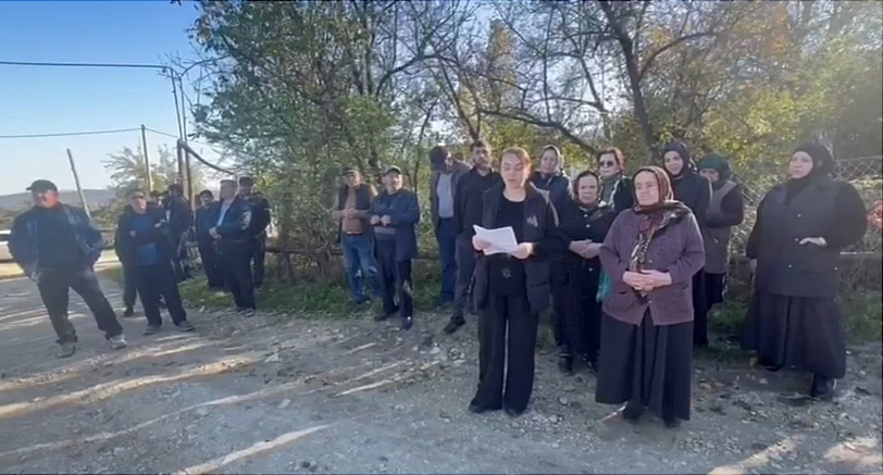 Кадр видеообращения жителей села Чумли к Путину https://t.me/chernovik_new/5449 Кадр видеообращения жителей села Чумли к Путину https://t.me/chernovik_new/5449