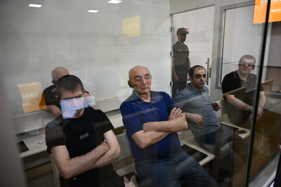 Бывшие лидеры Карабаха в суде. Фото: https://ru.trend.az/azerbaijan/politics/4084873.html Бывшие лидеры Карабаха в суде. Фото: https://ru.trend.az/azerbaijan/politics/4084873.html