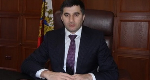 Уллубий Ханмурзаев. Фото: пресс-служба администрации Буйнакского района Уллубий Ханмурзаев. Фото: пресс-служба администрации Буйнакского района