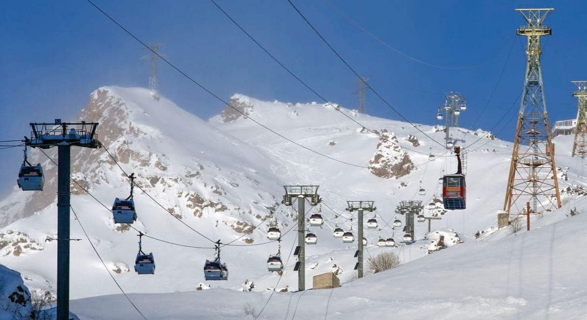 Канатная дорога на Эльбрусе. Фото: пресс-служба курорта https://resort-elbrus.ru/