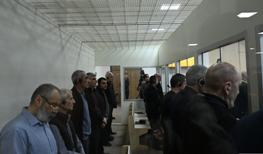 Оглашение приговора руководству Карабаха в Баку. Скриншот фото "Репорт" от 05.02.26, https://report.az/ru/vnutrennyaya-politika/lejla-alieva-podelilas-publikaciej-o-poezdke-v-gyojgyol-s-alenoj-alievoj#gallery_0cbbef4f9e6ba8e172d990a01ae0637a-8. Оглашение приговора руководству Карабаха в Баку. Скриншот фото "Репорт" от 05.02.26, https://report.az/ru/vnutrennyaya-politika/lejla-alieva-podelilas-publikaciej-o-poezdke-v-gyojgyol-s-alenoj-alievoj#gallery_0cbbef4f9e6ba8e172d990a01ae0637a-8.