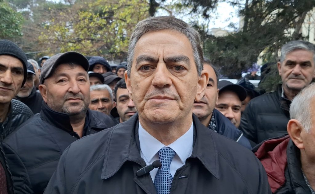 Али Керимли. Фото: Фатима Мовламлы/JAMnews https://jam-news.net/ Али Керимли. Фото: Фатима Мовламлы/JAMnews https://jam-news.net/
