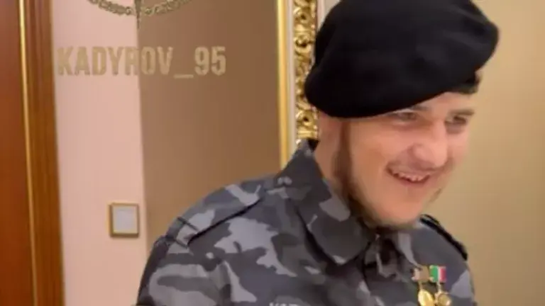 Адам Кадыров. Скриншот видео Телеграм-канал Kadyrov_95 Адам Кадыров. Скриншот видео Телеграм-канал Kadyrov_95