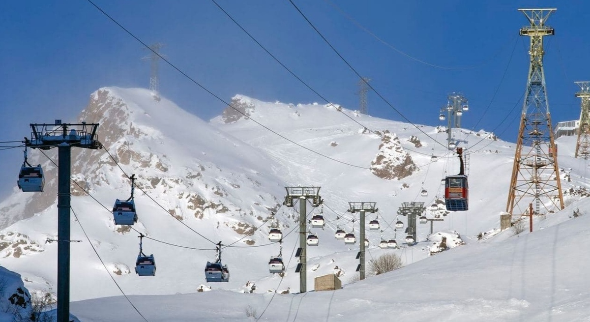 Канатная дорога на Эльбрусе. Фото: пресс-служба курорта https://resort-elbrus.ru/ Канатная дорога на Эльбрусе. Фото: пресс-служба курорта https://resort-elbrus.ru/