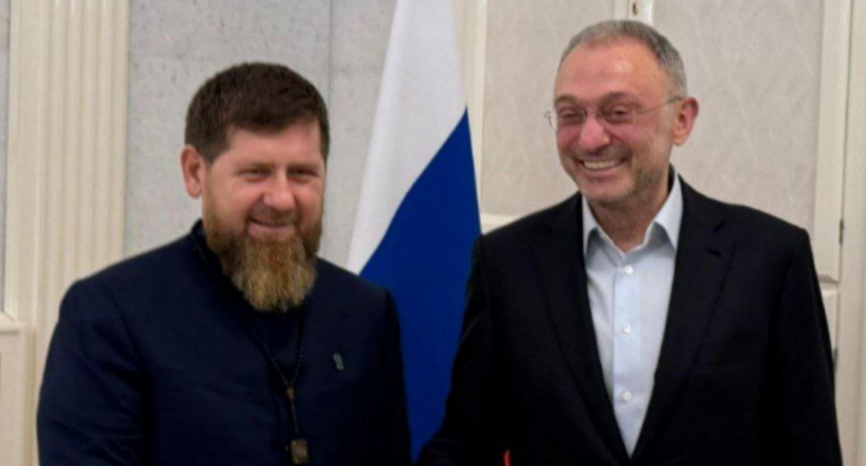 Рамзан Кадыров (слева) и Сулейман Керимов. Скриншот фото из Telegram-канала Кадырова от 18.02.26, https://t.me/RKadyrov_95/6369.